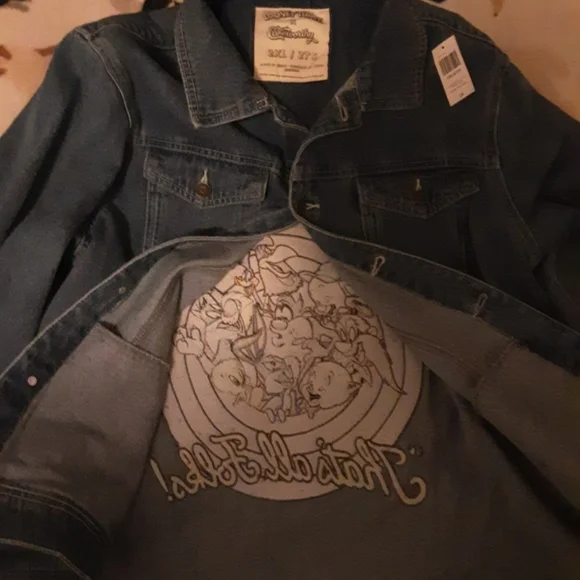 Cakeworthy Warner Bros Boxlunch Looney Tunes Denim Jean Jacket Unisex 2XL - Picture 2 of 10